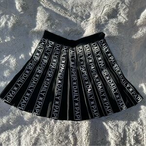 Daily Paper Black Etape Pleated Skirt Size XS